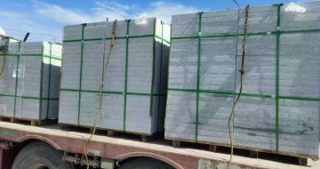 荆门 芝麻白花岗岩地铺石装车日常