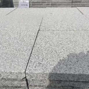 荆门 白麻花岗岩石材推荐 荔枝面地铺石