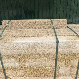 荆门 黄金麻花岗岩石材机切面栏杆料半成品