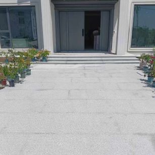 荆门 芝麻白花岗岩地铺石地面铺装