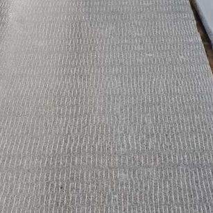 荆门 芝麻灰花岗岩斧剁面，刀斩面