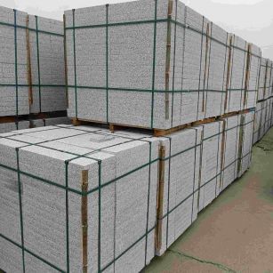 荆门 白麻花岗岩石材荔枝面地铺石（300*600*50）