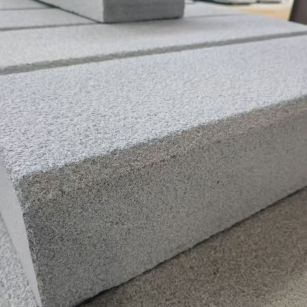 荆门 芝麻灰荔枝面路沿石