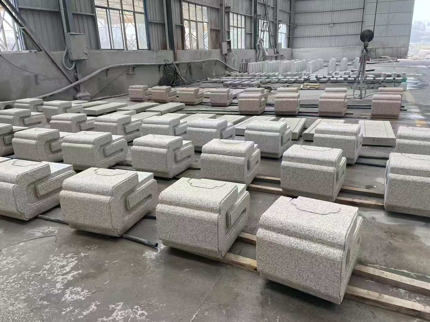 荆门 白麻花岗岩异形加工-石凳，坐凳