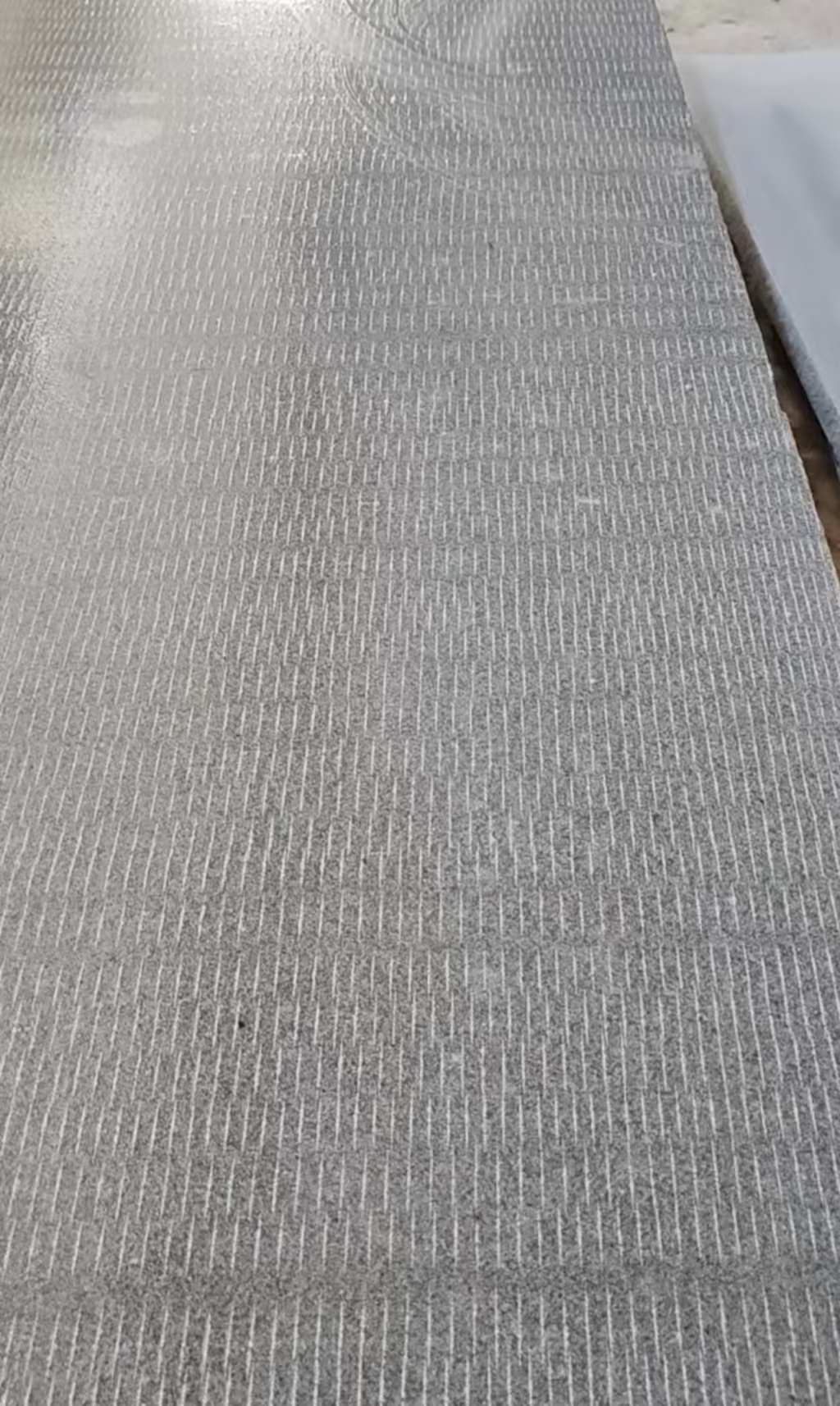 荆门 芝麻灰花岗岩斧剁面，刀斩面