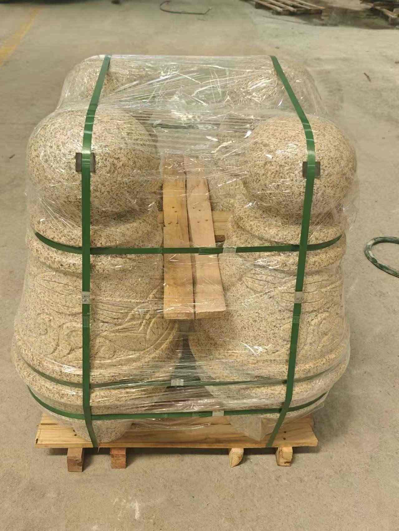 荆门 黄金麻异形定制雕花——棒棒糖挡车柱