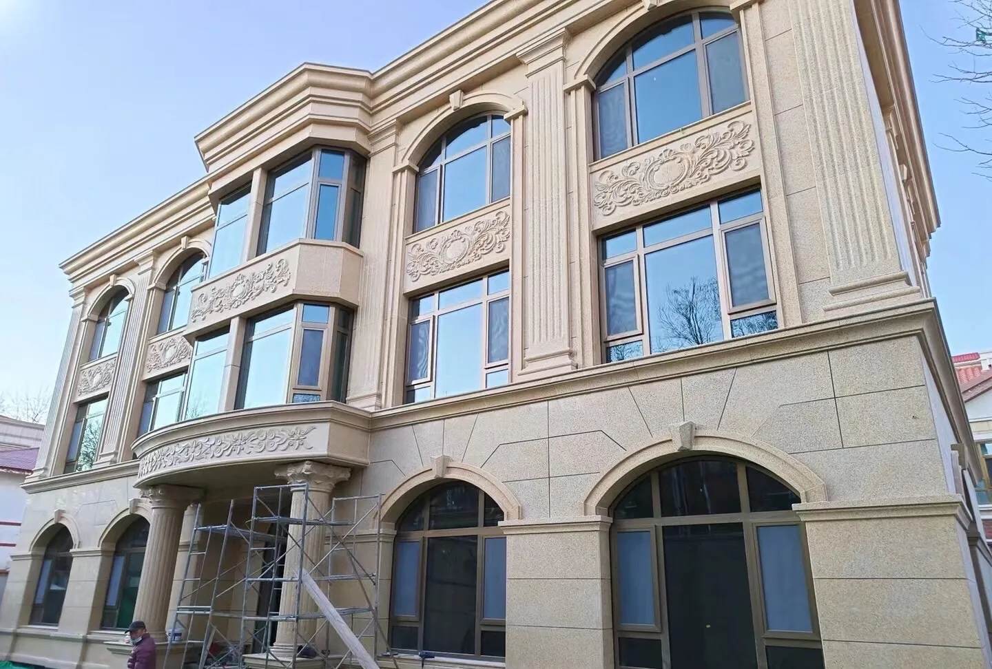 荆门 黄金麻花岗岩别墅外墙干挂