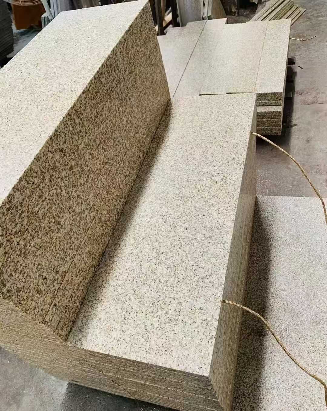 荆门 黄金麻荔枝面外墙干挂成品