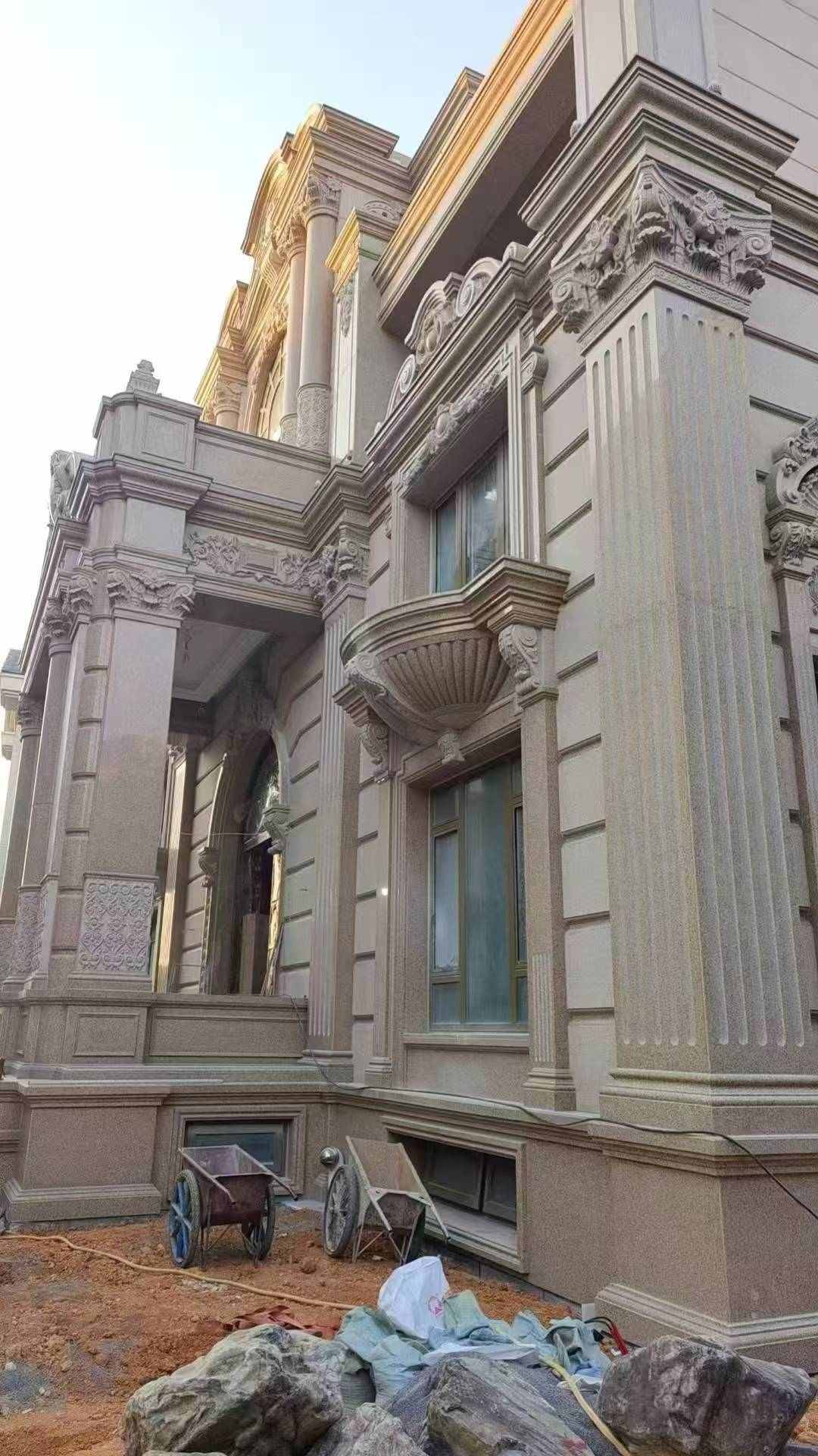 荆门 黄金麻花岗岩光面别墅外墙干挂施工完成