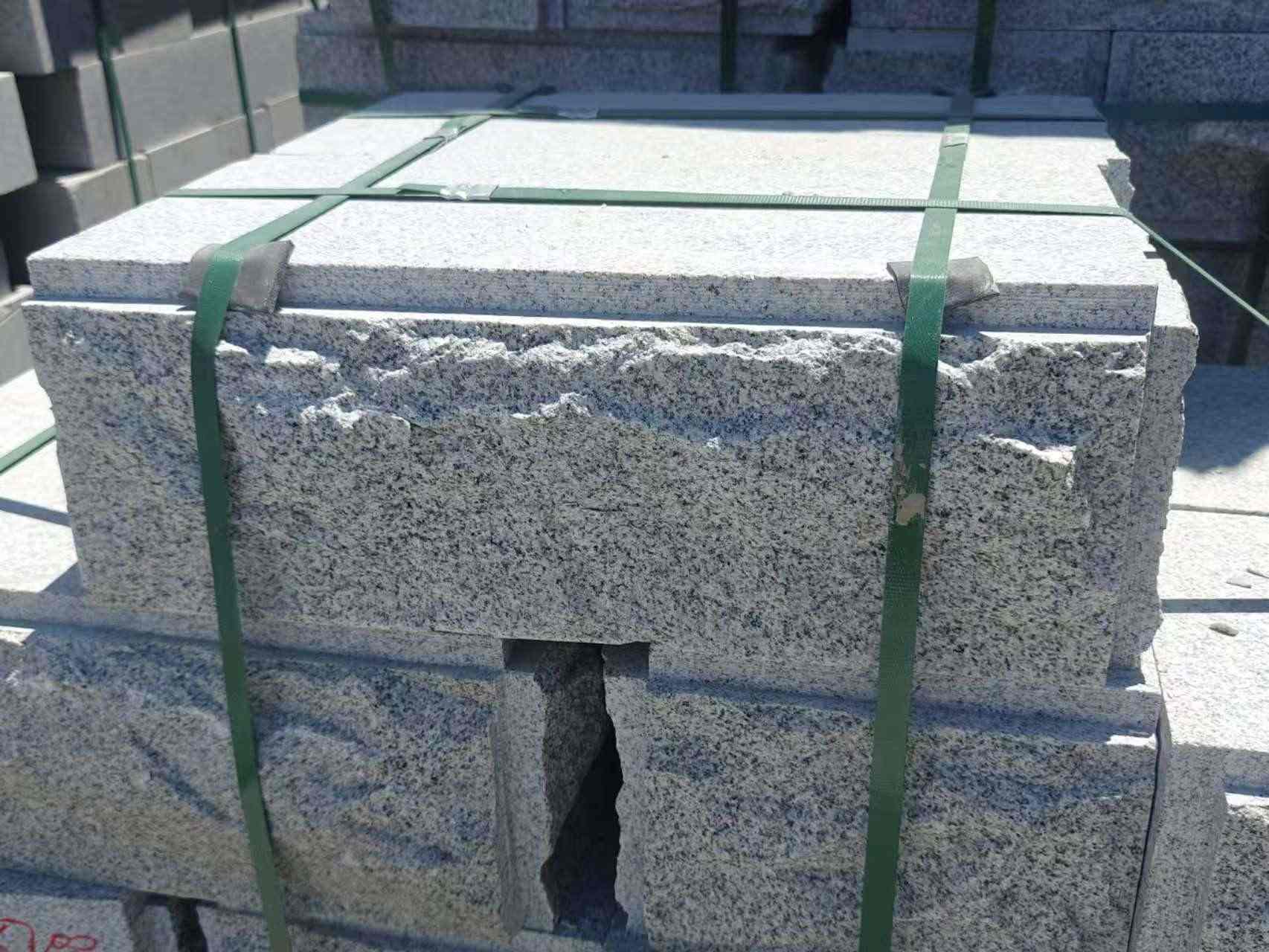 荆门 芝麻白花岗岩自然面成品