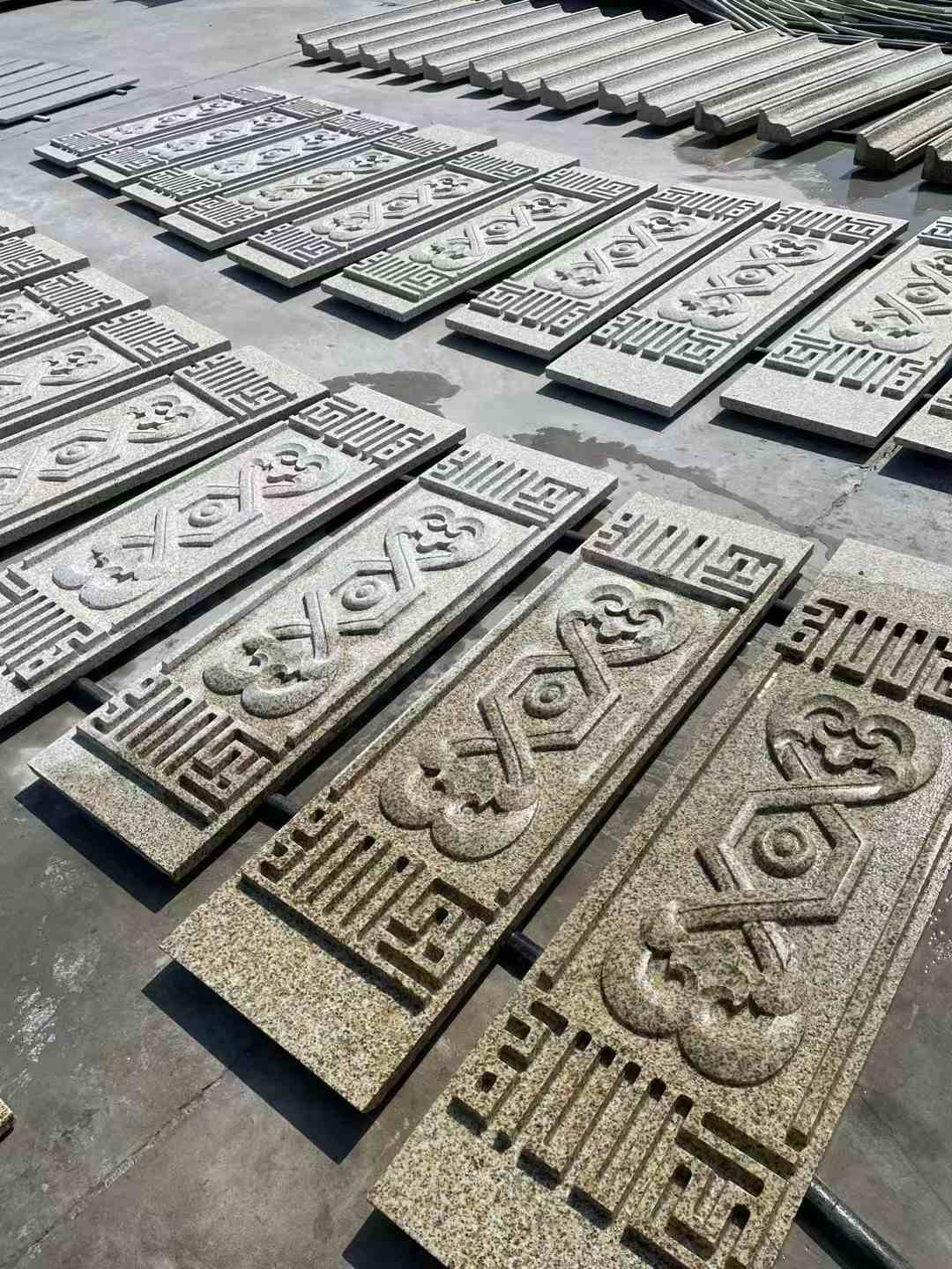 荆门 黄金麻花岗岩外墙雕刻板