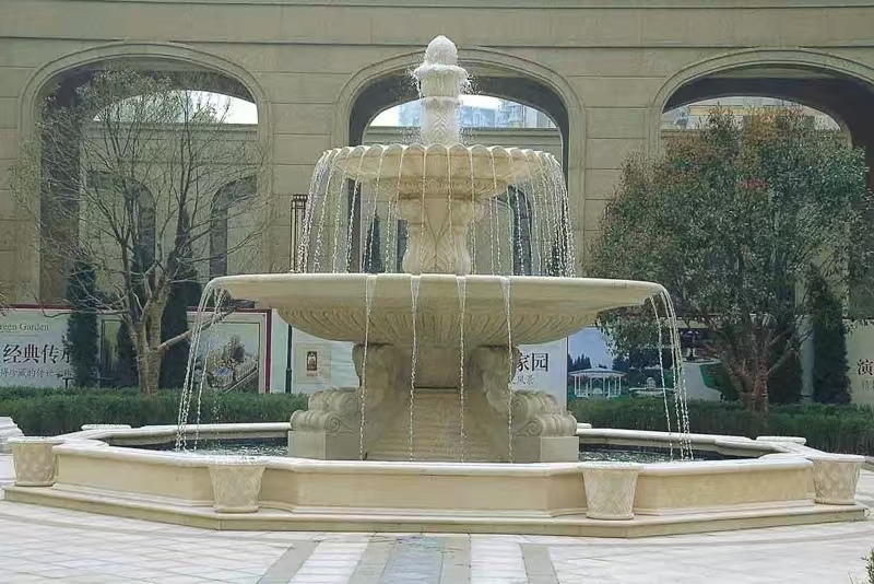 荆门 黄金麻花岗岩异型加工——户外庭院石雕流水喷泉