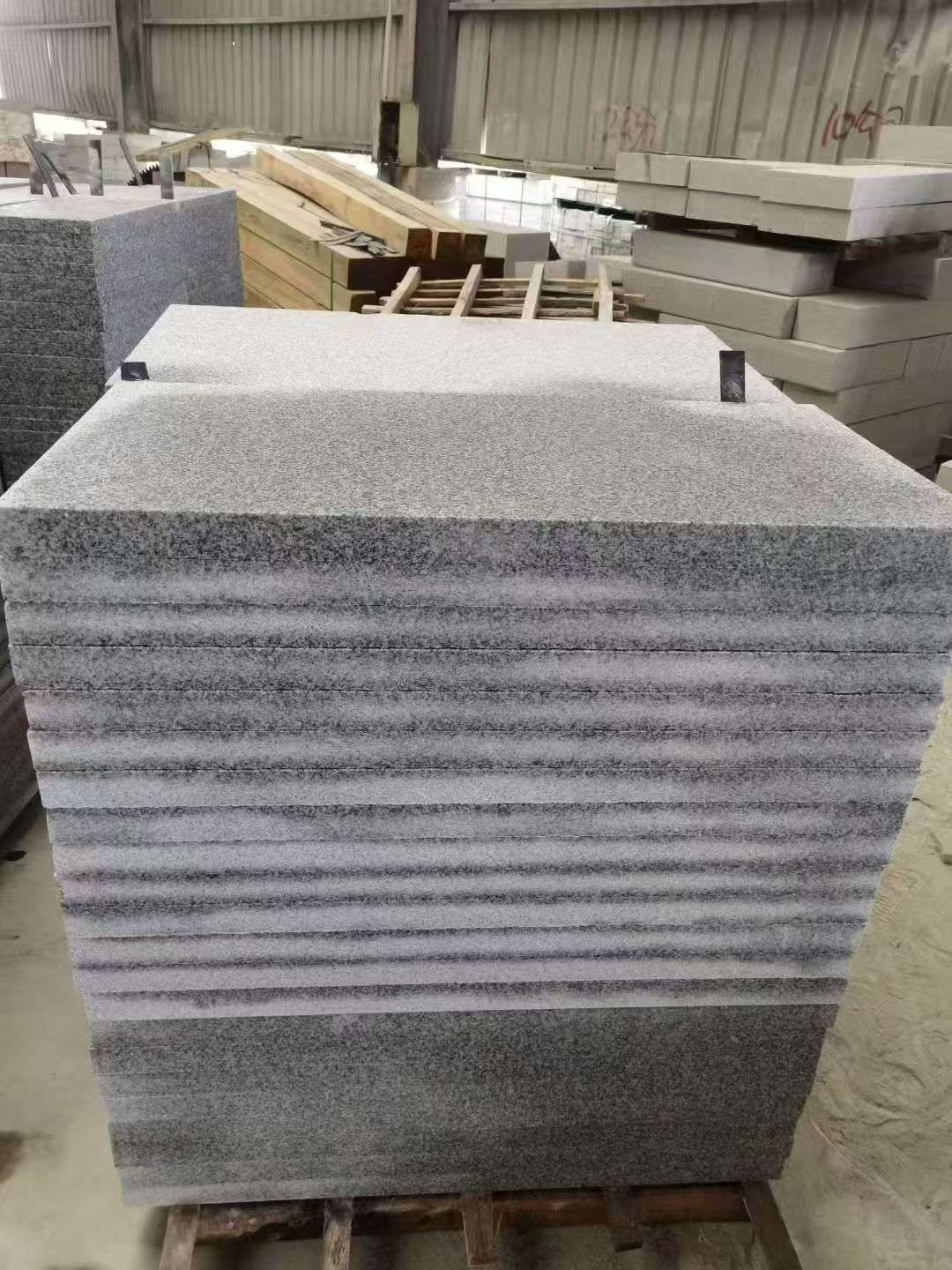 荆门 芝麻白5公分火烧地铺成品，900*400，规格可定制