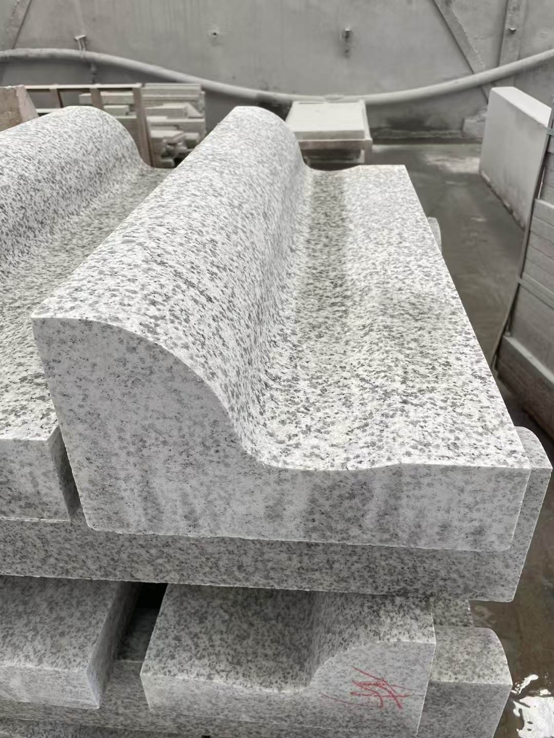 荆门 白麻花岗岩S型路沿石，路侧石，马路牙子等